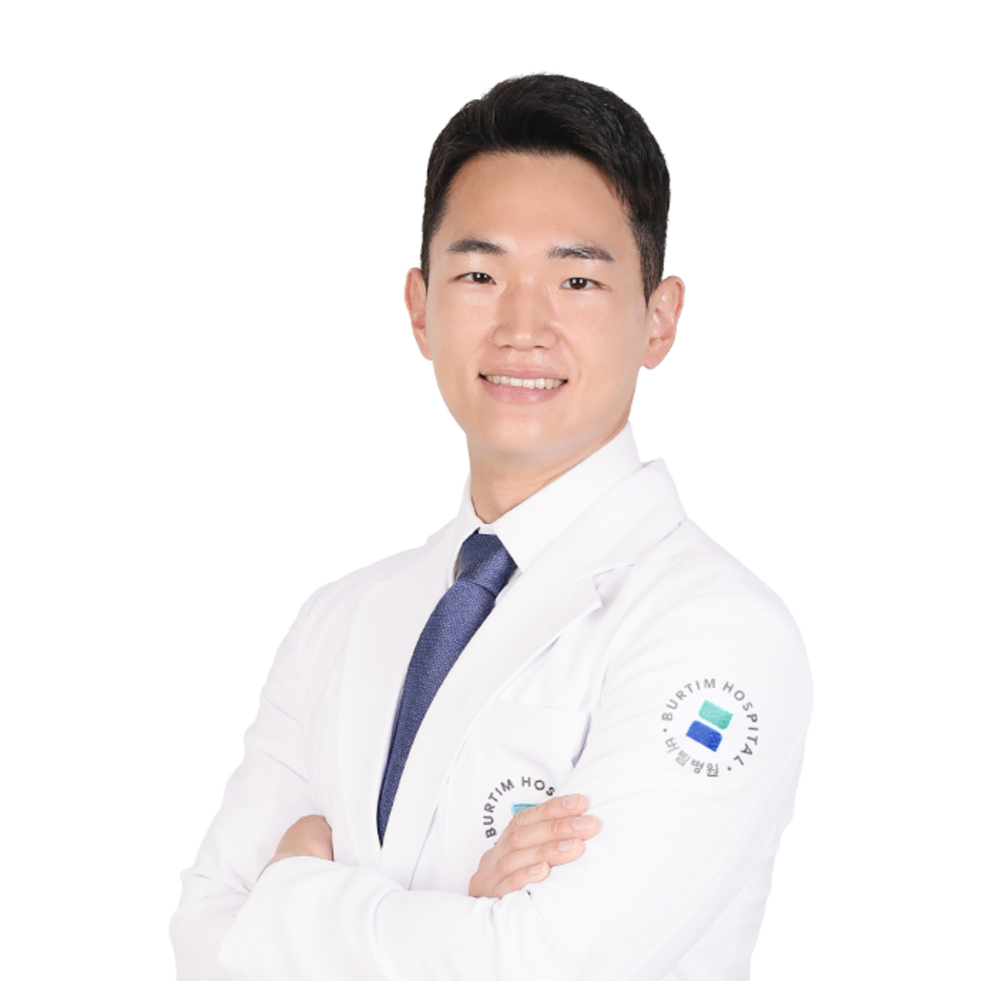 관절센터 김영하 원장